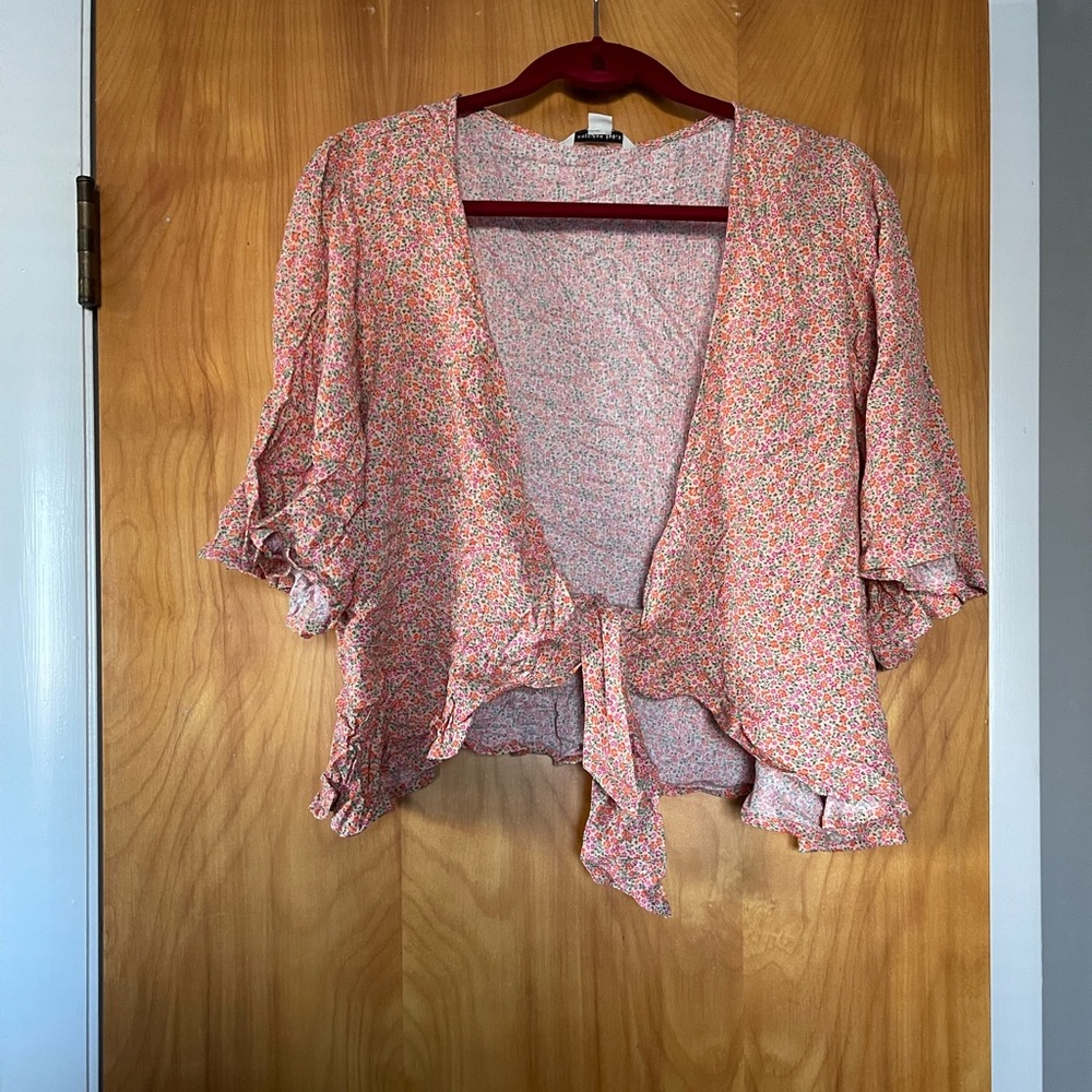 American Eagle Tie Front Crop Top